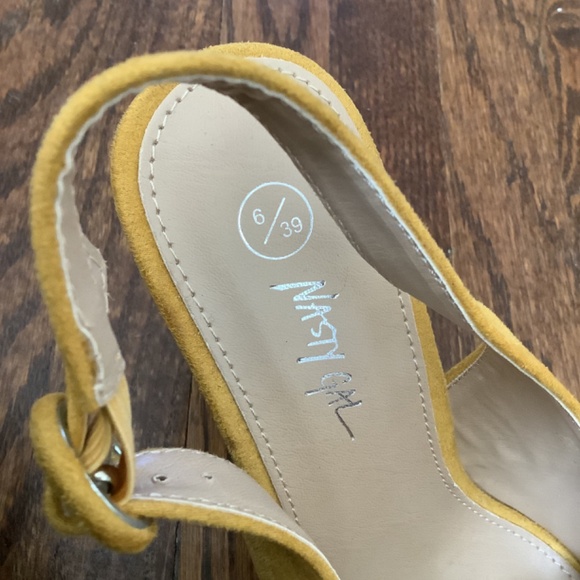 Nasty Gal yellow heels size 39 - Picture 5 of 5